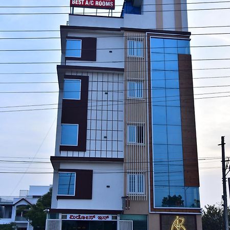Meadows Inn ไมซอร์ ภายนอก รูปภาพ