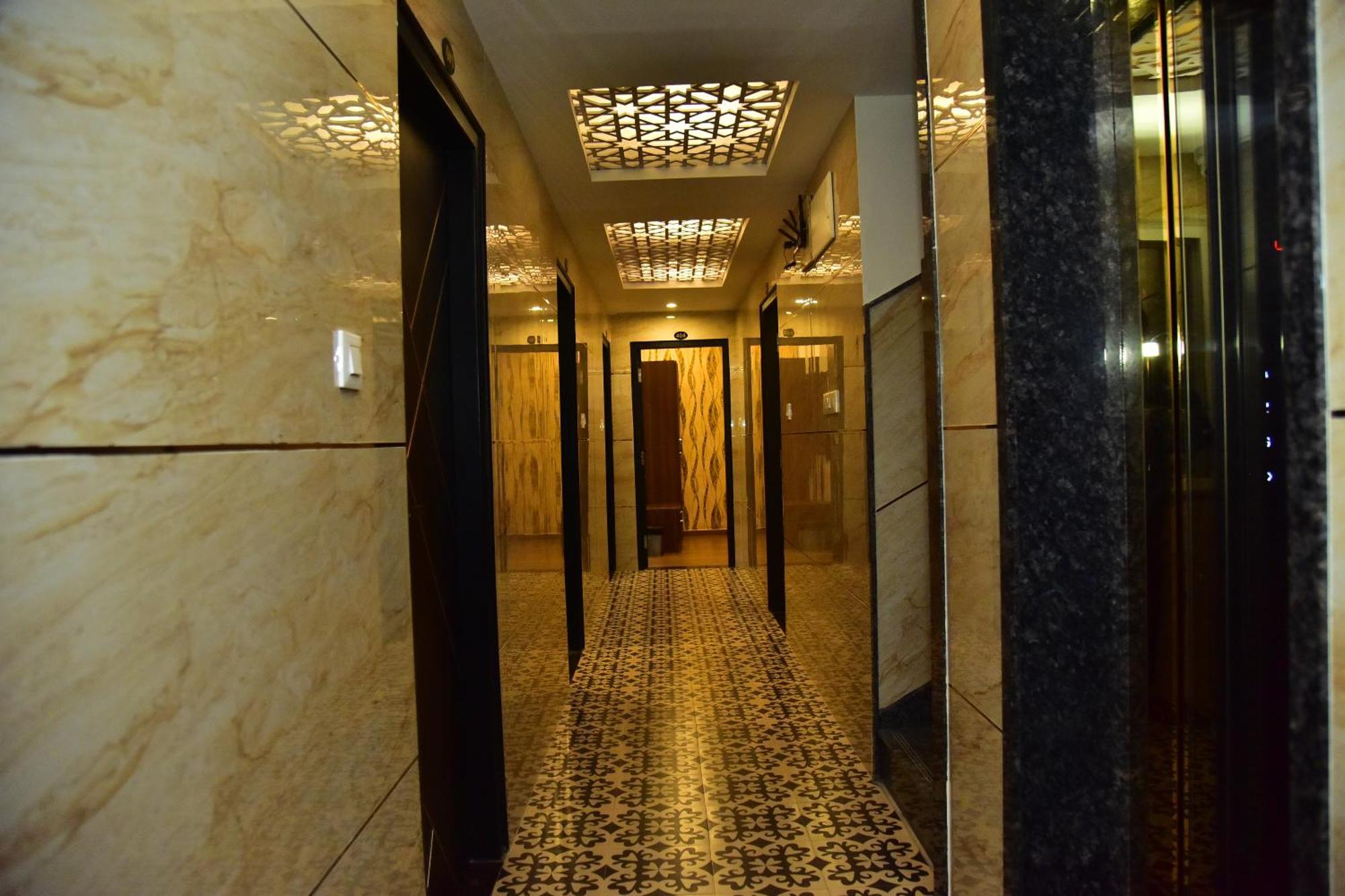 Meadows Inn ไมซอร์ ภายนอก รูปภาพ