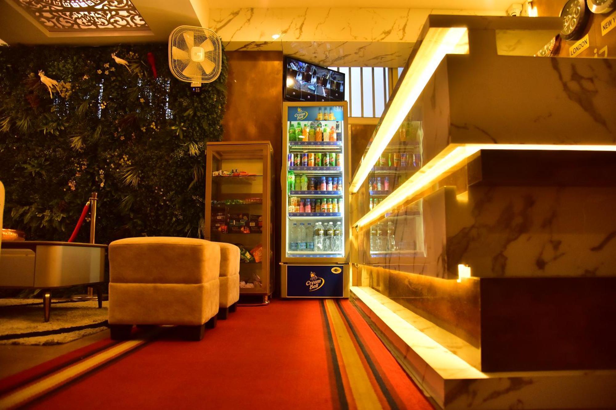 Meadows Inn ไมซอร์ ภายนอก รูปภาพ