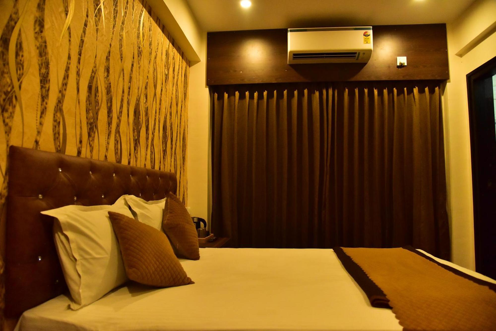 Meadows Inn ไมซอร์ ภายนอก รูปภาพ