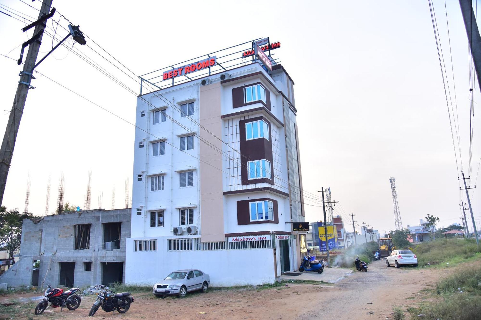 Meadows Inn ไมซอร์ ภายนอก รูปภาพ