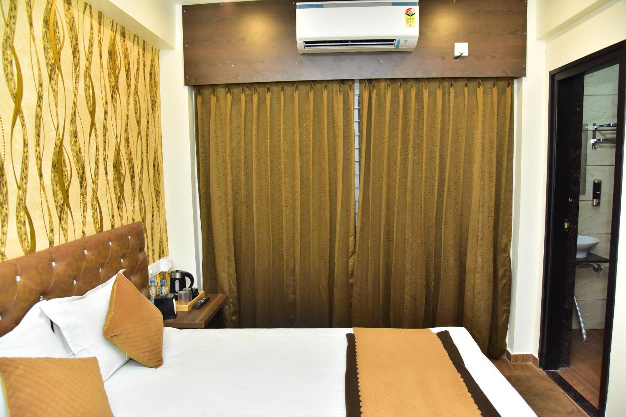 Meadows Inn ไมซอร์ ภายนอก รูปภาพ